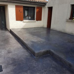 Après - ...Un seul niveau conservé pour une terrasse très tendance !